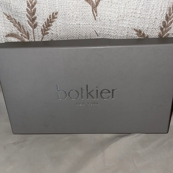 Botkier NY Valentina Charcoal Leather Wristlet Clutch with Silver Detail Botkier